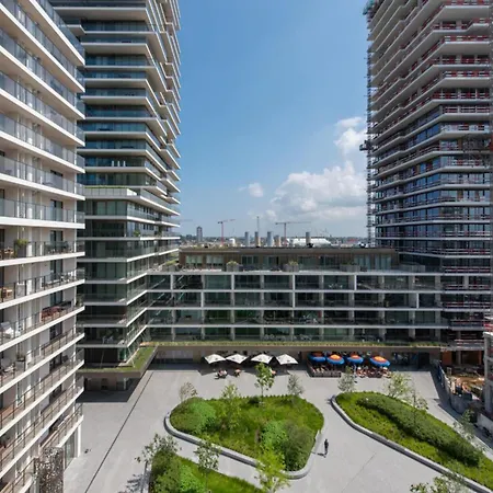 Apartment In Ostend With Terrace 公寓
