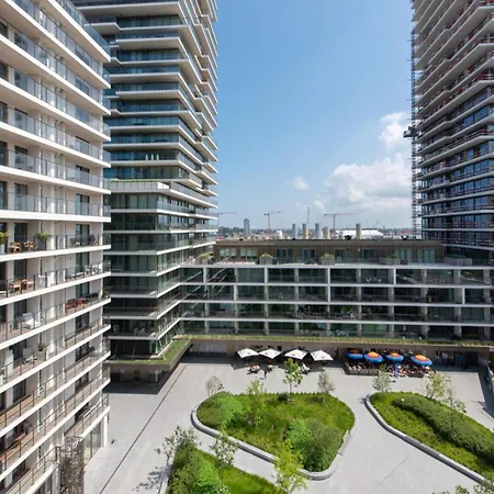 Apartment In Ostend With Terrace 公寓 *